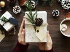 Tipy na vianočné darčeky pre zákazníkov. Čo ocenia a čomu sa radšej vyhnúť?