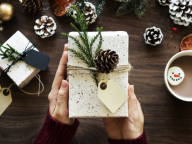 Tipy na vianočné darčeky pre zákazníkov. Čo ocenia a čomu sa radšej vyhnúť?