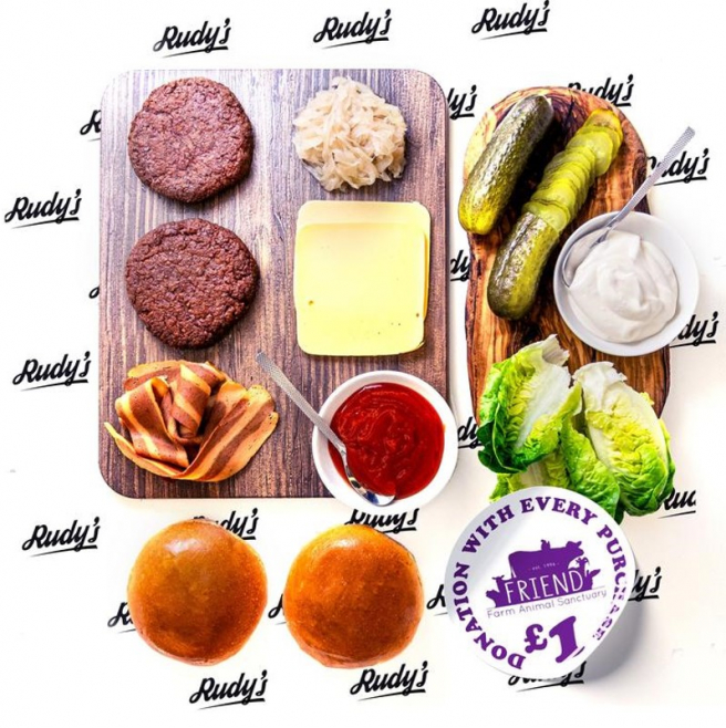 DIY kit – súprava na prípravu Dirty burgera. Zdroj: rudysvegan.com